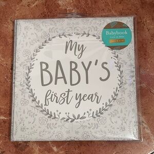 My Baby's First Year Memory Book
